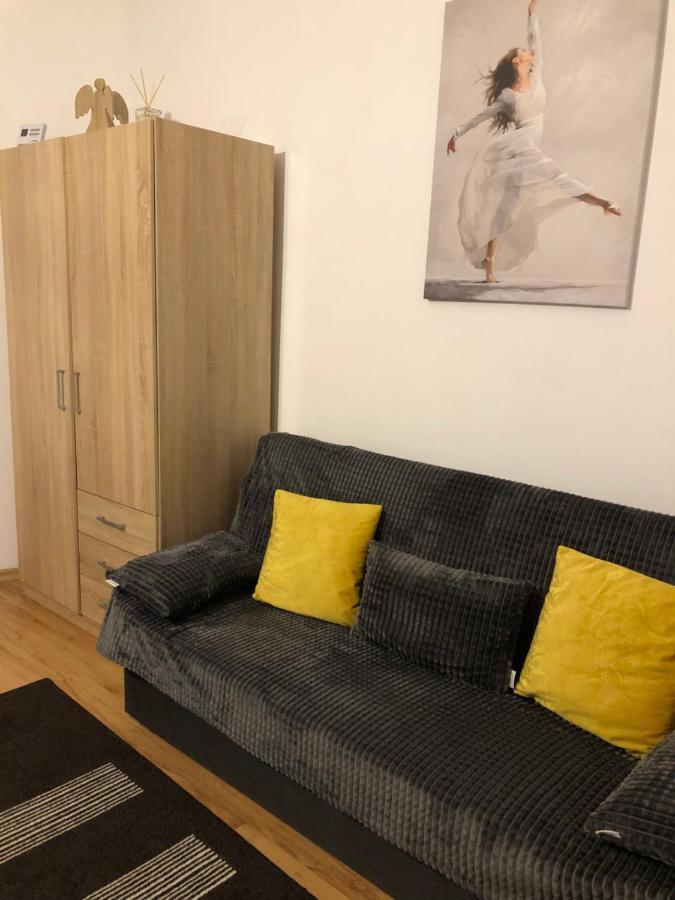 Apartament Basak 2 Daire Deva Dış mekan fotoğraf