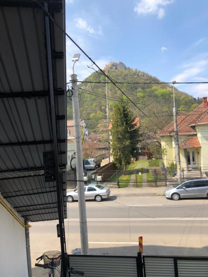 Apartament Basak 2 Daire Deva Dış mekan fotoğraf