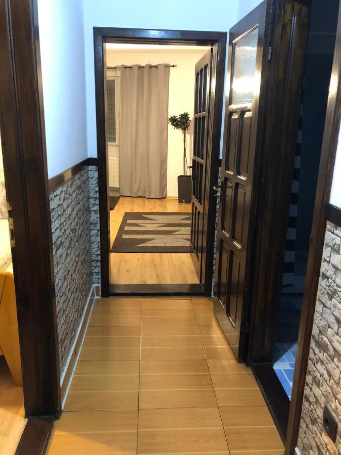Apartament Basak 2 Daire Deva Dış mekan fotoğraf