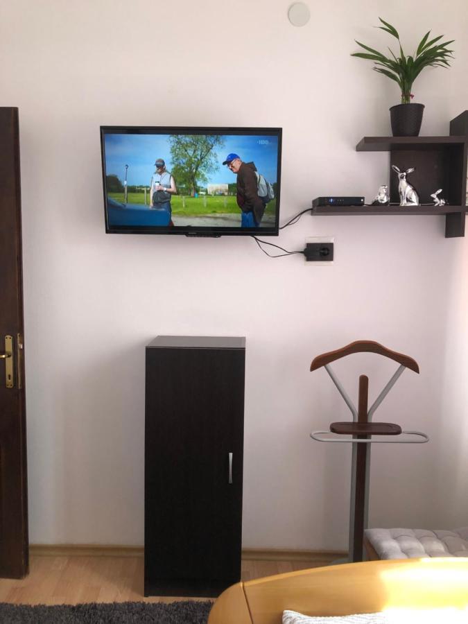 Apartament Basak 2 Daire Deva Dış mekan fotoğraf
