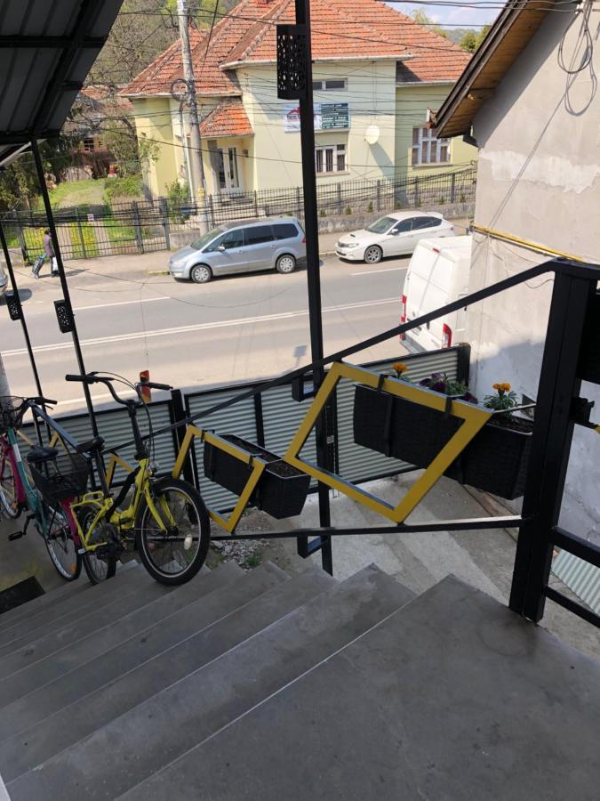 Apartament Basak 2 Daire Deva Dış mekan fotoğraf