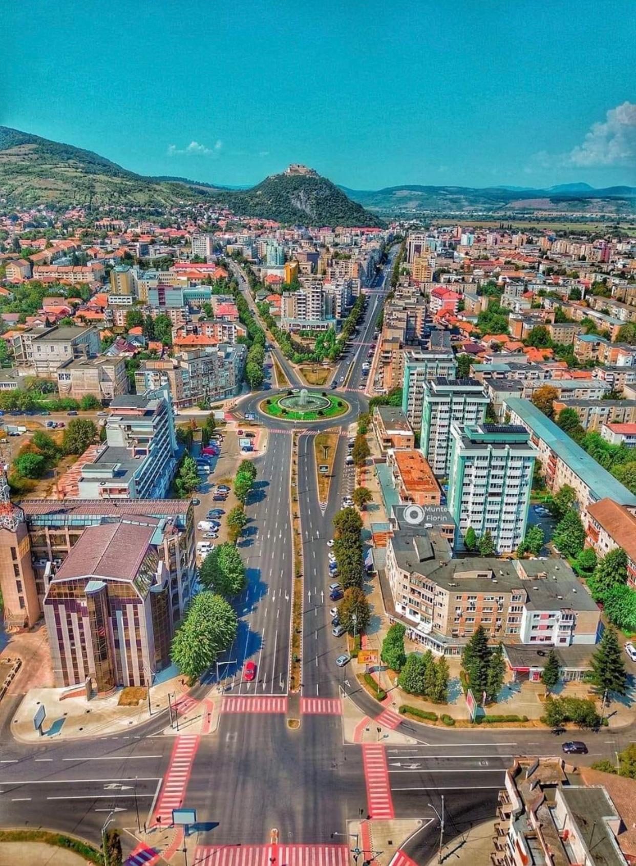 Apartament Basak 2 Daire Deva Dış mekan fotoğraf